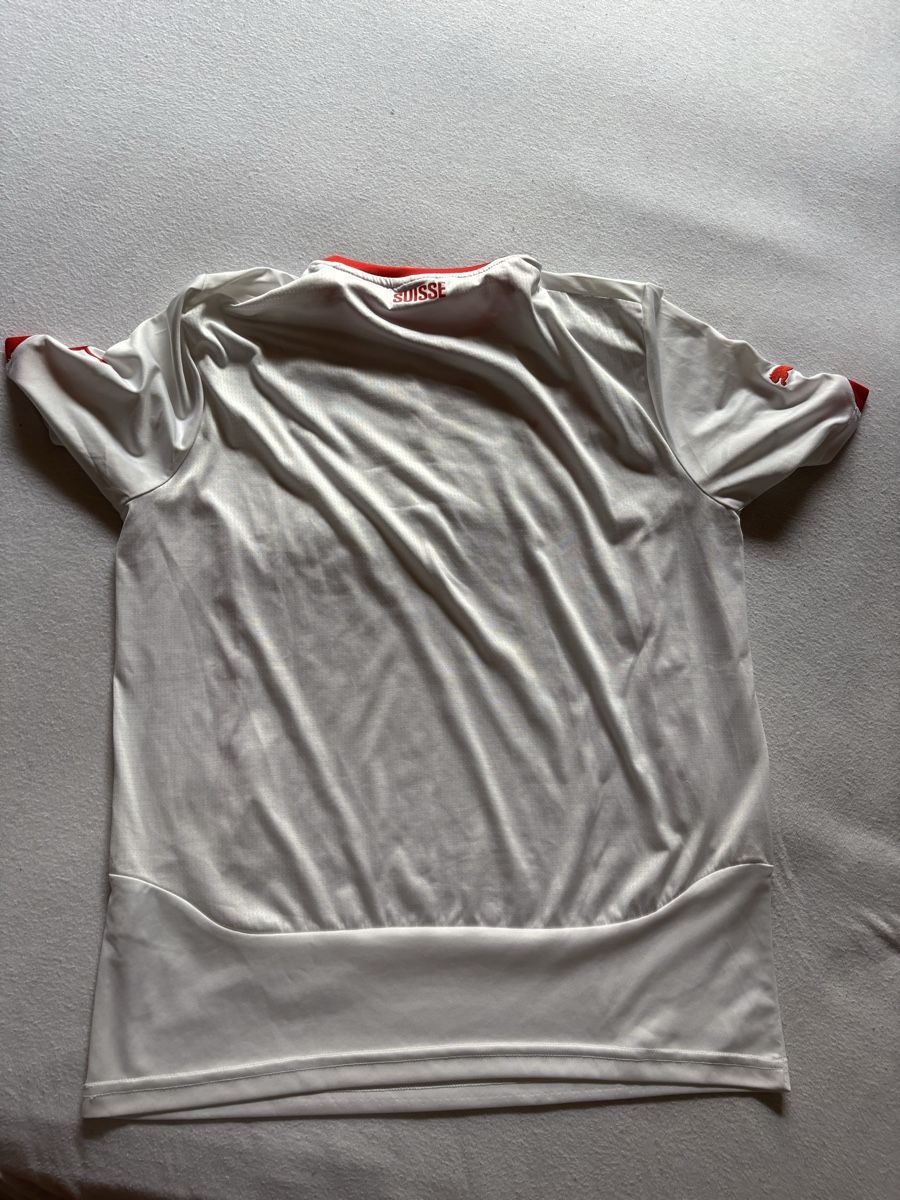 Schweizer Nati Canottiere & Pantaloni: Schweizer Fussball Trikot – Usato da uetendorf venduto da Guegi13 1