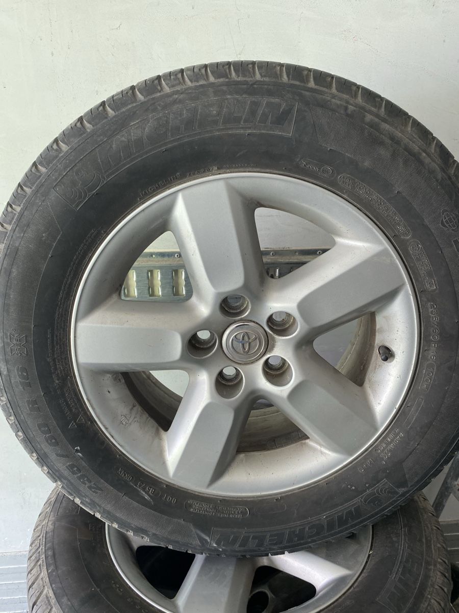 Toyota Cerchioni: Felgen Toyota Rav4 – Usato da Vaduz venduto da Mathias_Tis 1