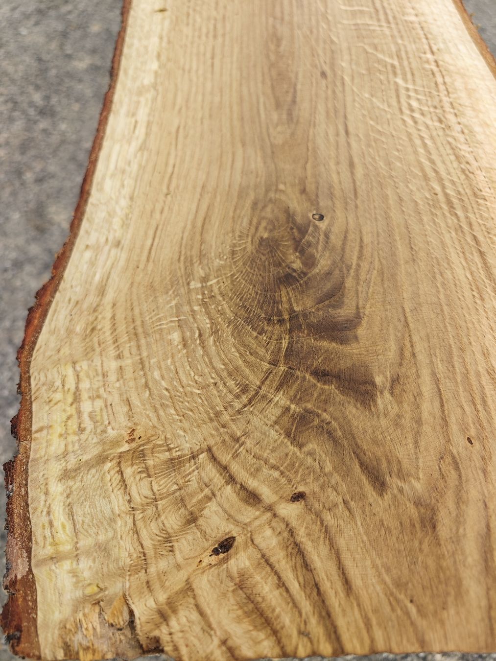 Articoli in legno: E7 Eichenbrett massiv 30 mm – Luftgetrocknet – Nuovo (secondo la descrizione) da Brittnau venduto da Toebiholz 4