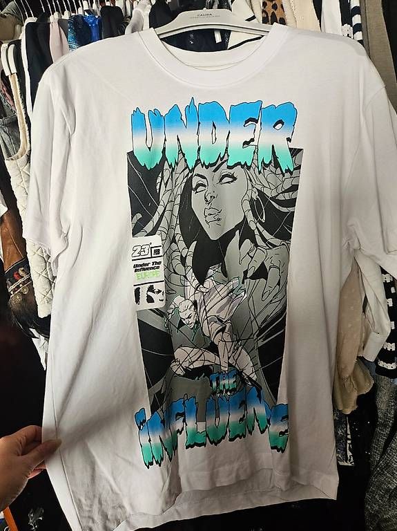 T-Shirts: Chris Brown Merch – Gebraucht aus Frauenfeld von Jewells-Child