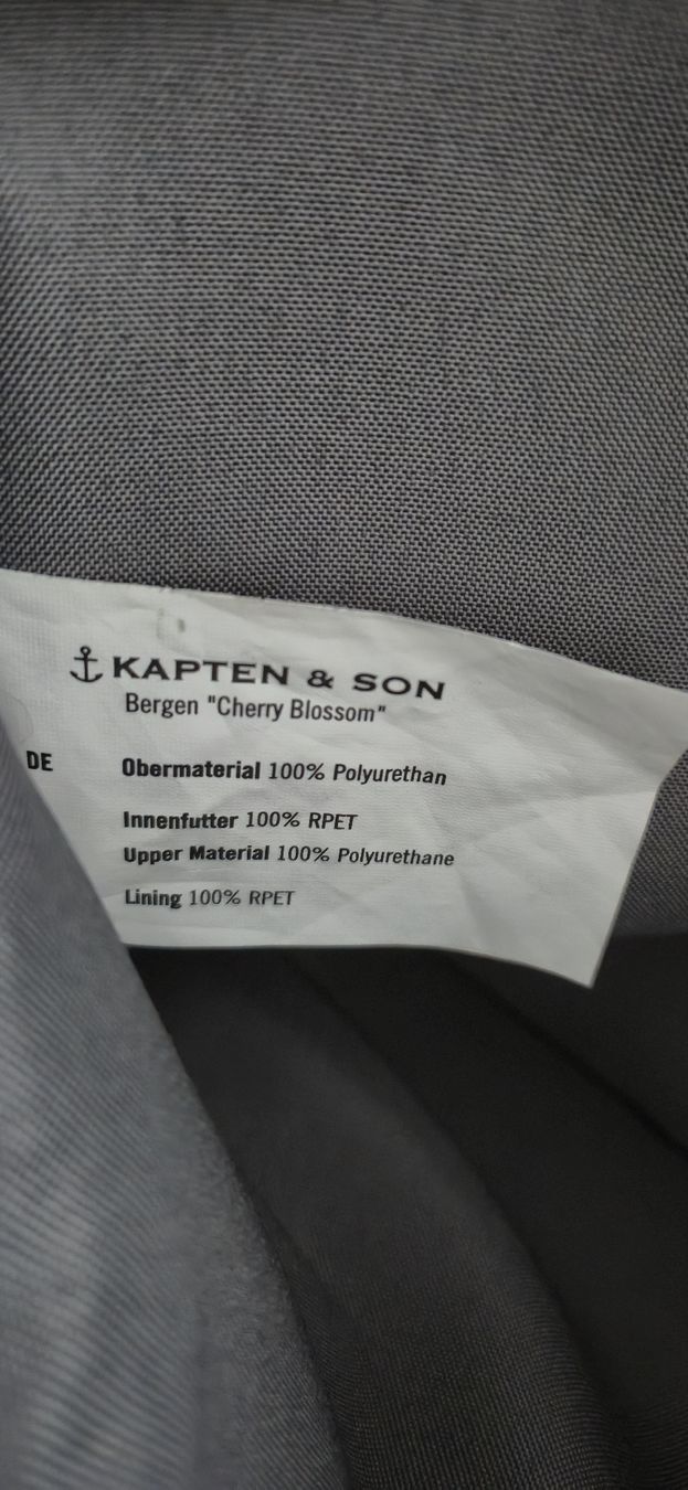 Kapten & Son Zaini: Kapten & Son Bergen Cherry Blossom – Usato da Schwerzenbach venduto da Jamacy 8