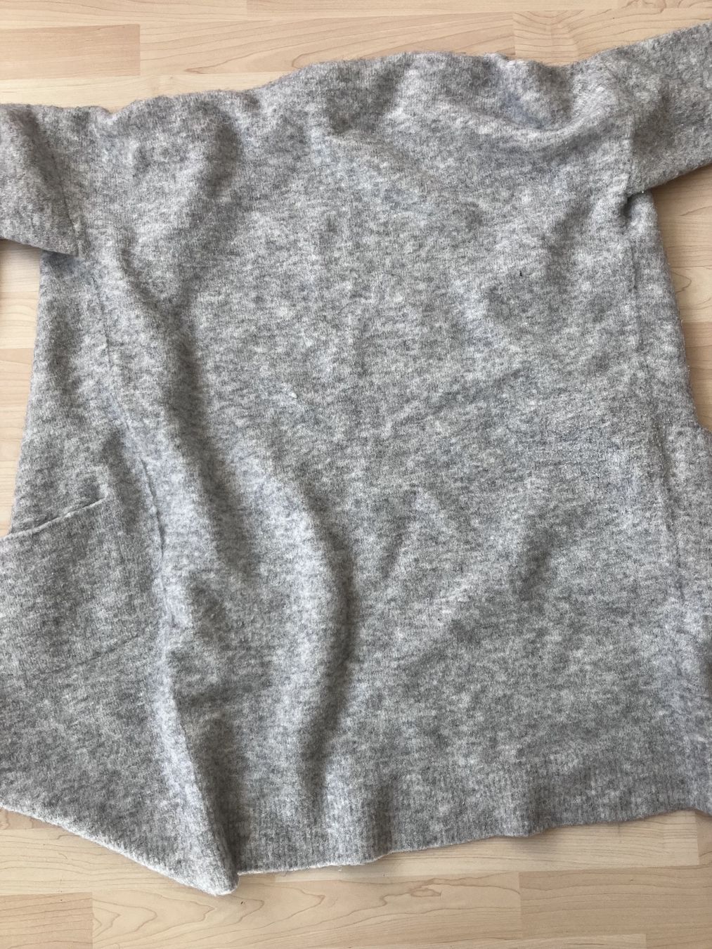 Pinko Maglioni & Felpe: Langer PINKO Cardigan – Usato da Jona venduto da jallah 5