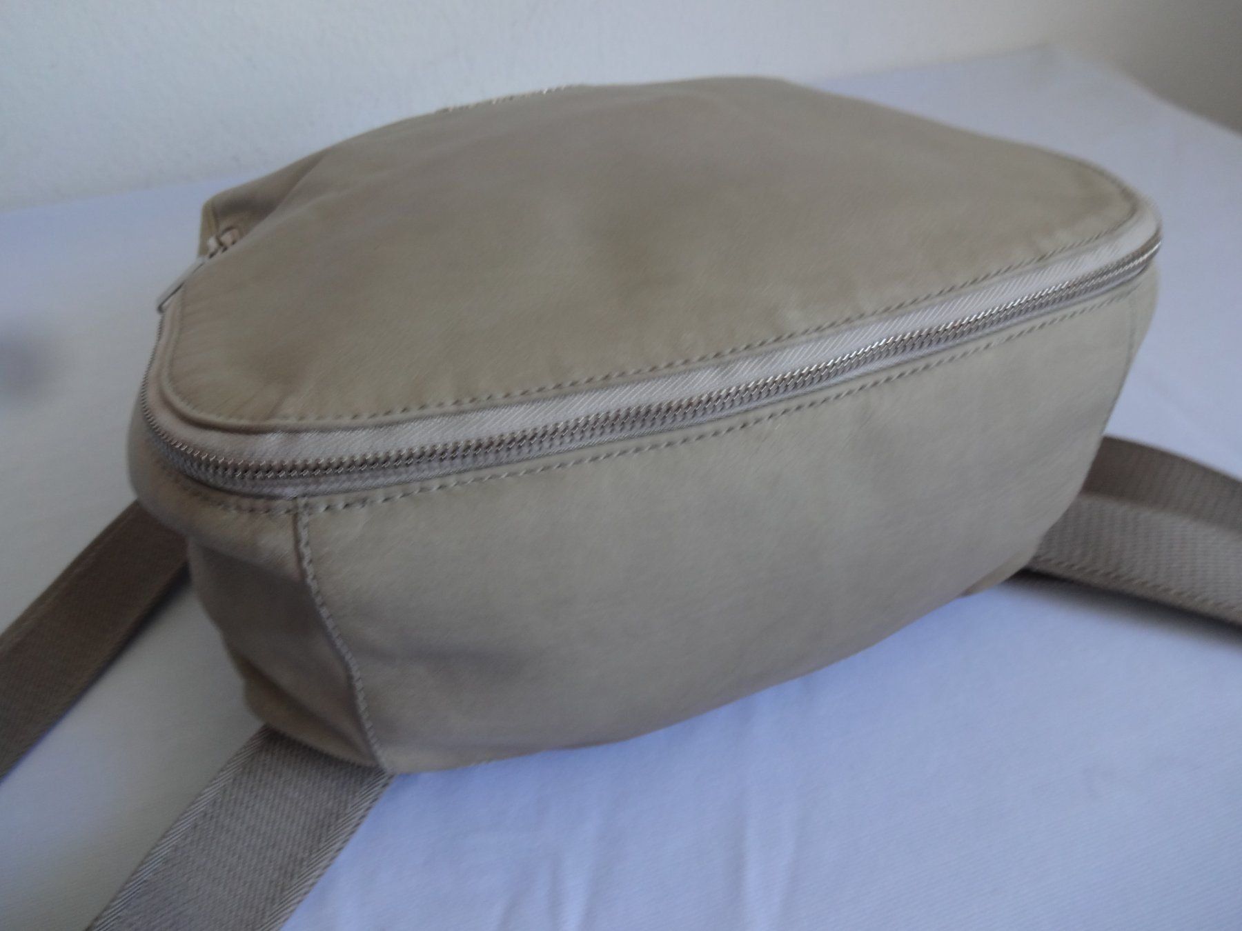 Mandarina Duck Zaini: Orig. "" Mandarina & Duck "" Echtleder Rucksack – Usato da Frauenfeld venduto da Jahy 4