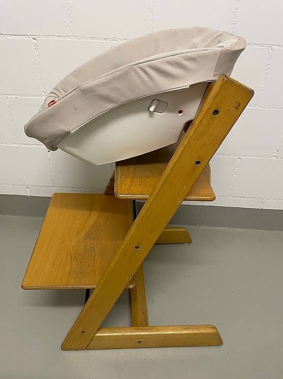 Seggioloni: STOKKE - TRIPP TRAP Newborn Babyschale – Usato da Suhr venduto da mav28 2