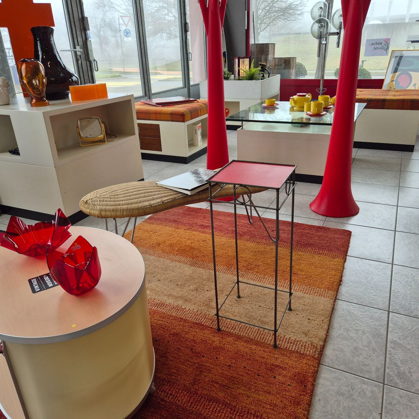 Altro per la casa: Blumenständer Blumentisch Metall Flower Stand – Usato da Nottwil venduto da Wondewa-Shop 8