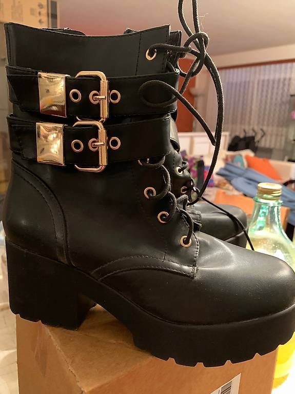 Damenschuhe: Stivaletti 38 nuovi – Neu (gemäss Beschreibung) aus Sigirino von RamonaLamboo