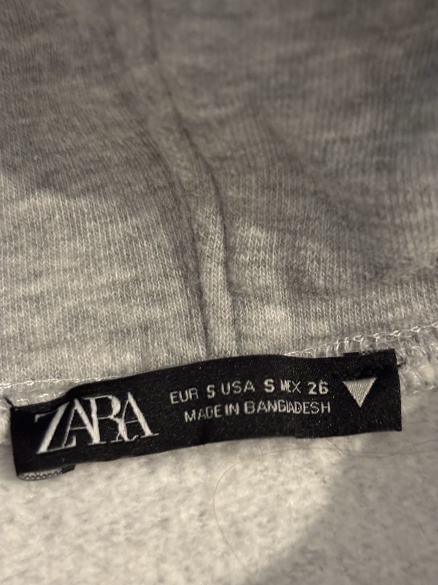 Zara Pullover & Sweatshirts: Zara Hoodies grau S – Gebraucht aus Fribourg von dafral 2