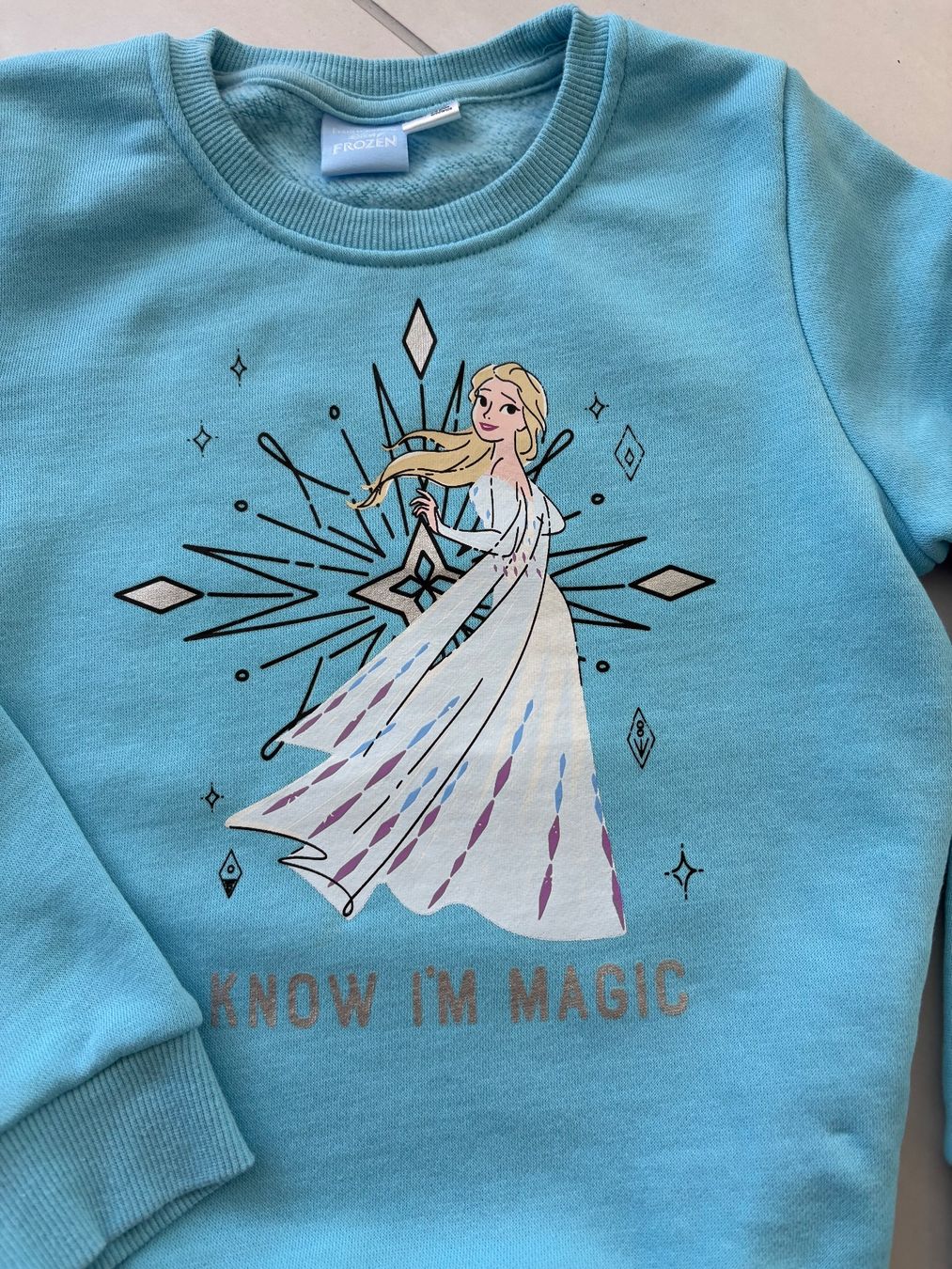 Maglioni & Felpe: Sweatshirt Pullover Gr. 110/116 Disney Elsa – Nuovo (secondo la descrizione) da Bergdietikon venduto da Utiger55 1
