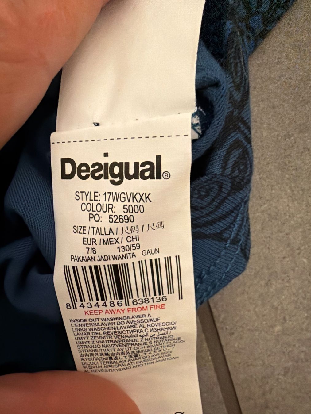 Desigual Vestiti & Gonne: Neues Kleid / Röckli von DESIGUAL – Nuovo (secondo la descrizione) da Steffisburg venduto da elle013 3