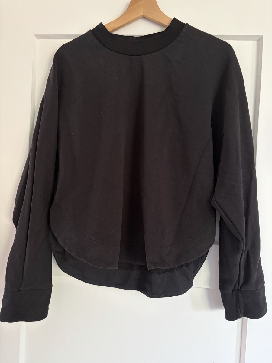 Cos Pullover & Sweatshirts: COS Pullover – Gebraucht aus Steffisburg von Wuahuahua