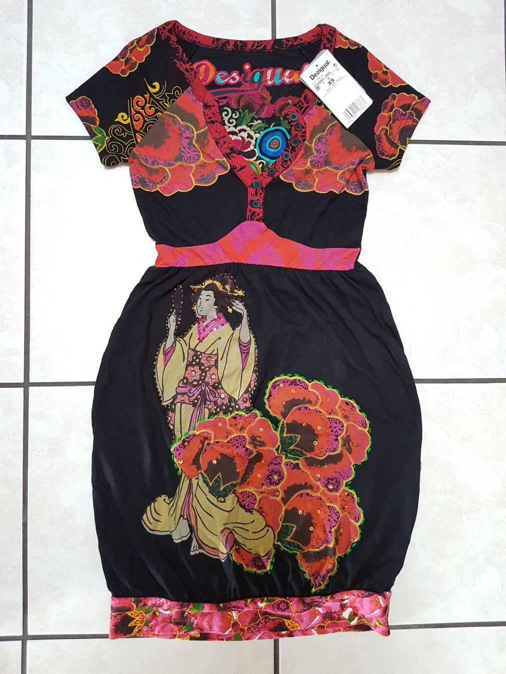 Desigual Vestiti: Kleid Desigual – Nuovo (secondo la descrizione) da Vallon venduto da Penny31 1