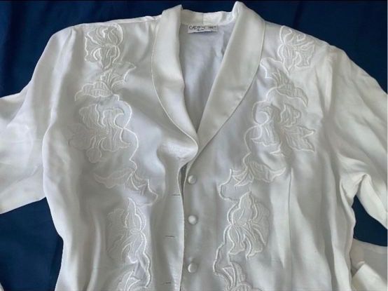 Camicette: Vintage shirt 100% viscose – Usato da Binningen venduto da Sophiescloset 1