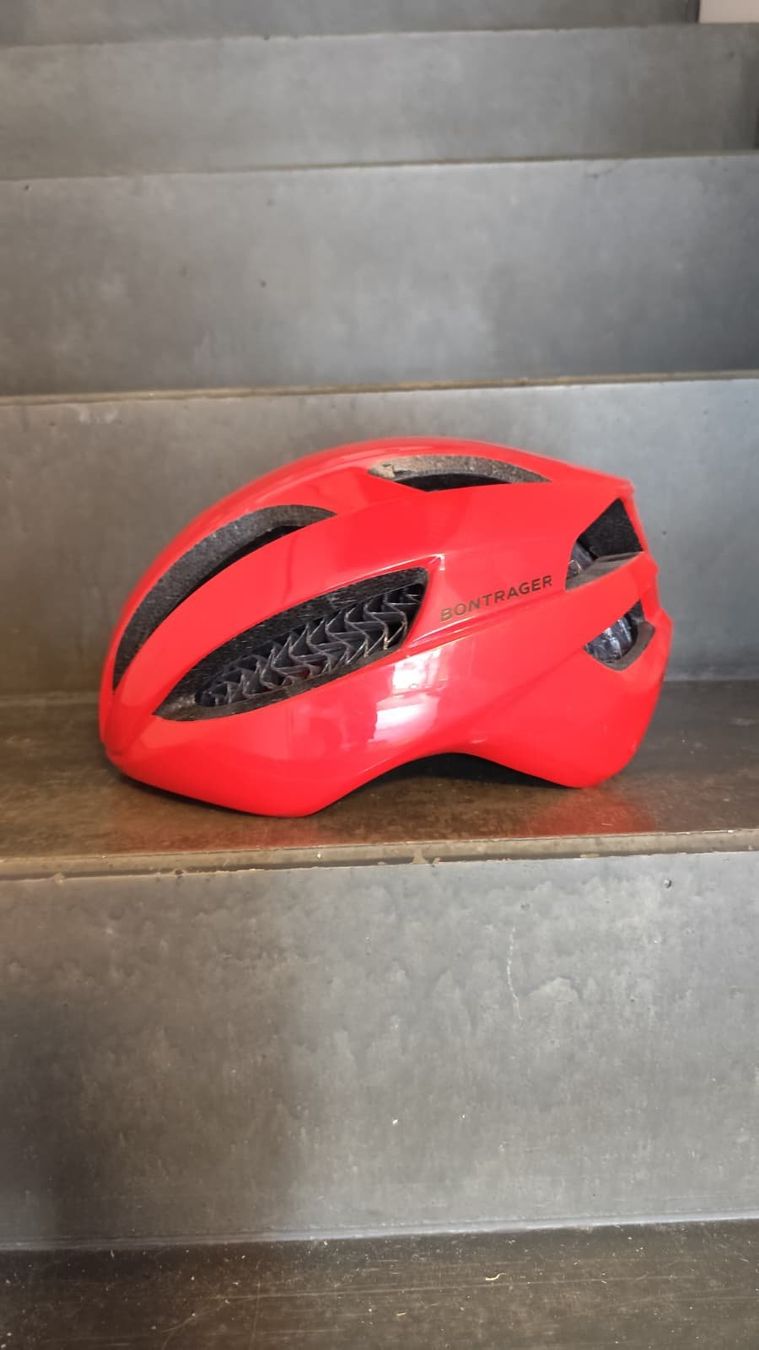 Bontrager Caschi: Velohelm Bontrager – Usato da Olten venduto da luc_c5z9 2
