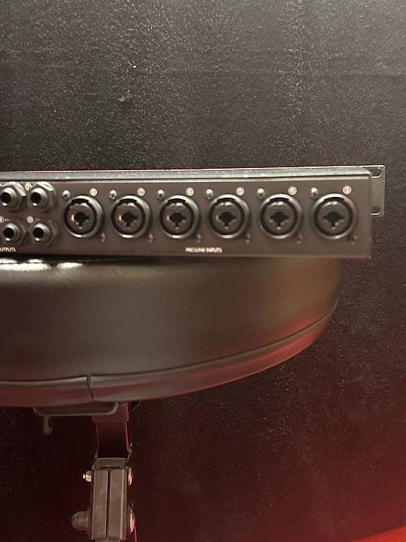 Focusrite Attrezzatura per studi di registrazione: Focusrite Clarett 8 Pre Thunderbolt – Usato da Winterthur venduto da cwa_2rtx 1