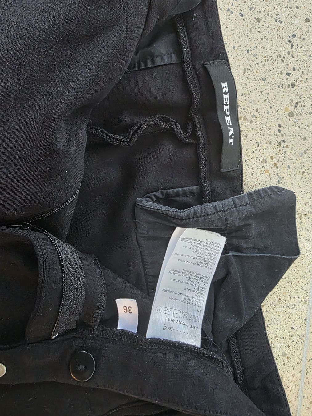 Repeat Pantalons: Hosen von Repeat Grösse 36 – D'occasion à Zürich par Allek 1
