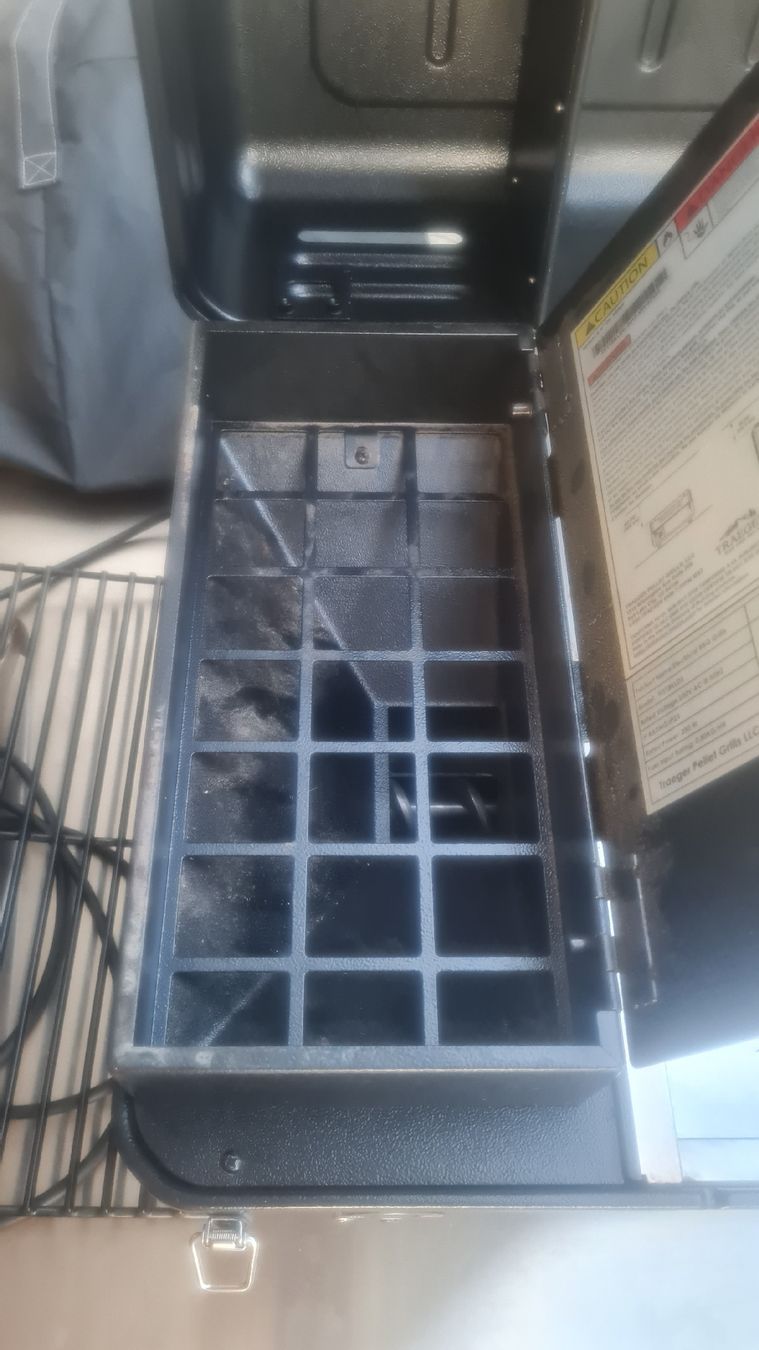 Griglie: Traeger Ranger Pellet Smoker – Usato da Wohlen AG venduto da GTH2014 4