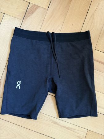 On Short Tights (L)