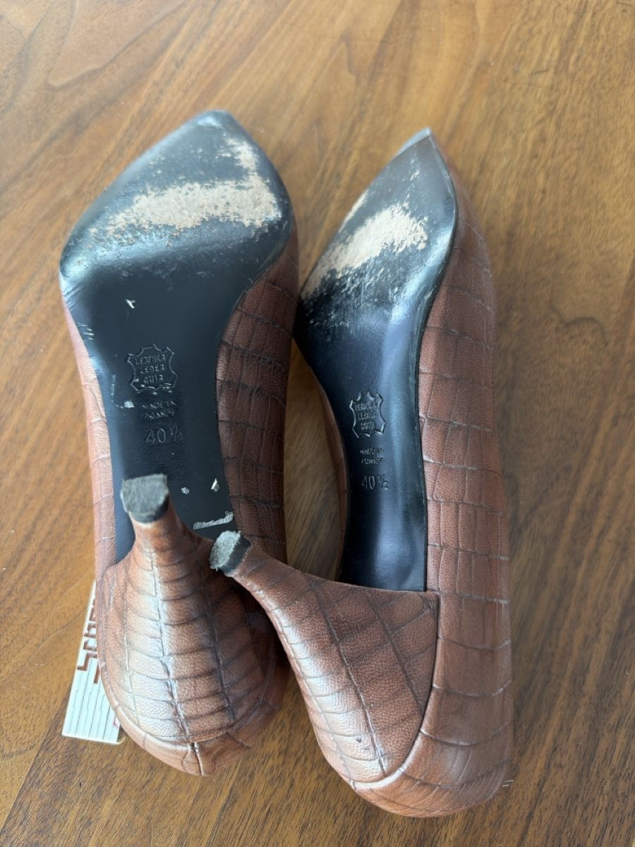 Scarpe da donna: Charles Jourdan Pumps Gr. 40,5 – Usato da Gwatt (Thun) venduto da well 2
