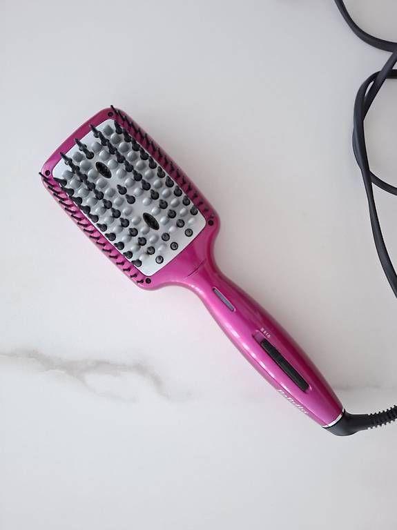 Altro per la cura dei capelli: BaByliss Heiz- und Glättbürste – Usato da Root D4 venduto da DMA02