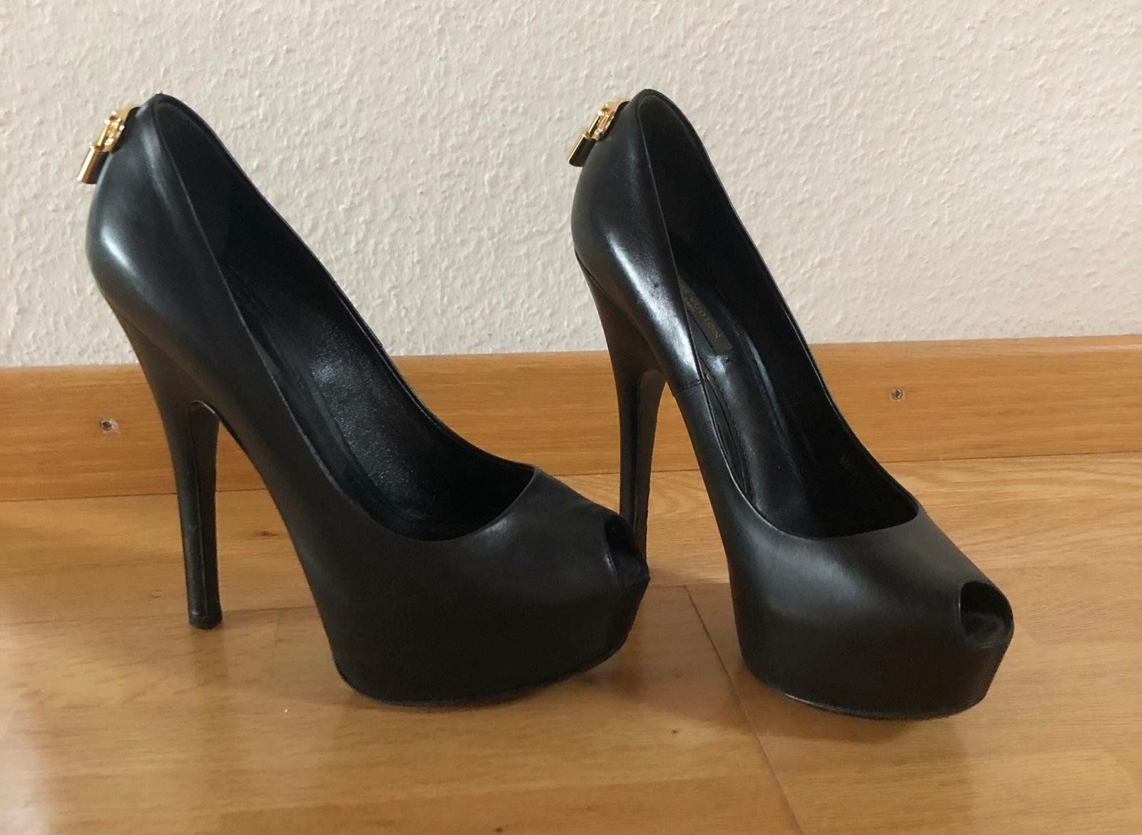 Louis Vuitton Scarpe da donna: Louis Vuitton, originale Leder-Pumps – Usato da Dübendorf venduto da Tambalori 6