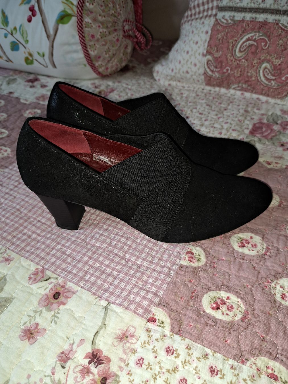 Gabor Scarpe da donna: Bequeme und elegante Gabor Pumps Grösse 6 1/2 – Nuovo (secondo la descrizione) da Näfels venduto da Haegli