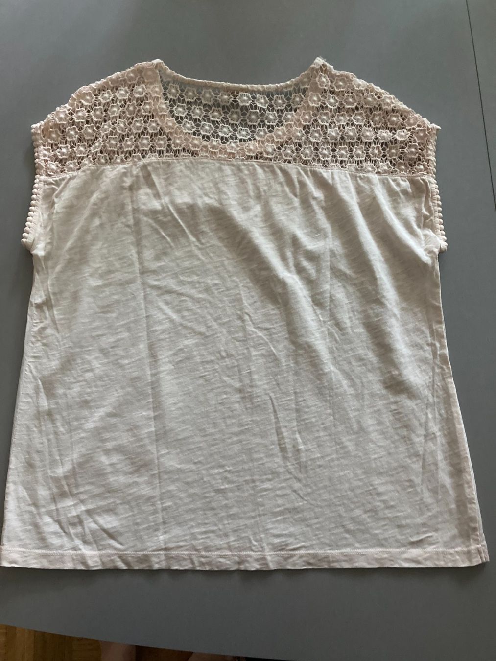 Taifun T-shirt: T-Shirt von Taifun – Usato da Obfelden venduto da miau68 3