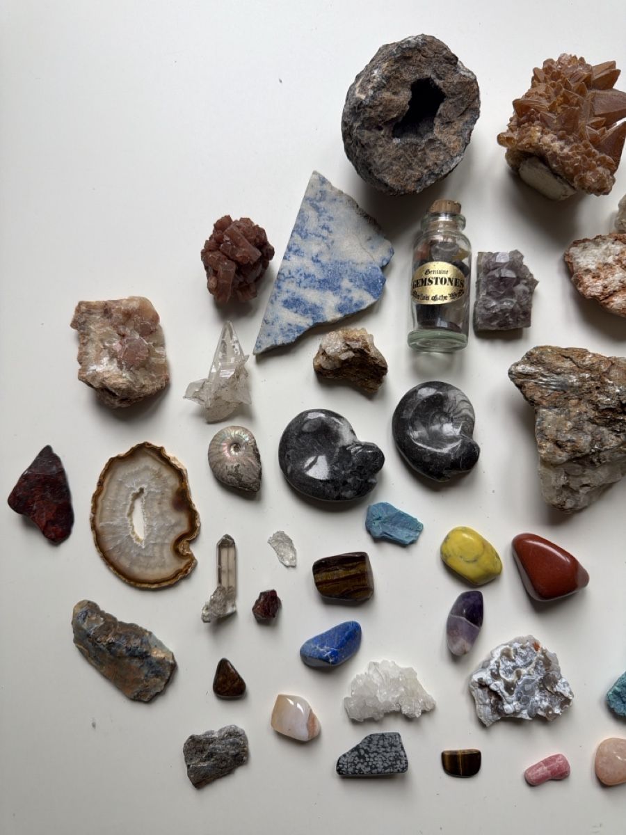 Minerali & Pietre curative: Mineralien Sammlung – Usato da Gossau SG venduto da sushifactory 1