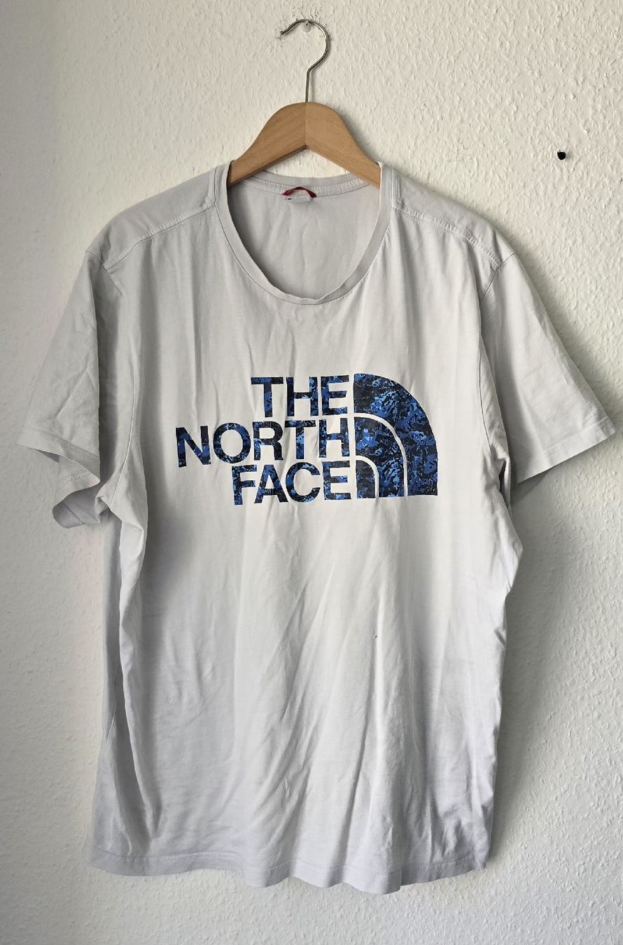 North Face T-shirt: T-shirt The North Face taille XL – Usato da Genève venduto da MariaS2 1
