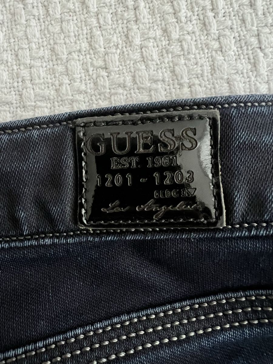 Guess Jeans: Damen Jeans Guess – Usato da Wald ZH venduto da Cveti7 3