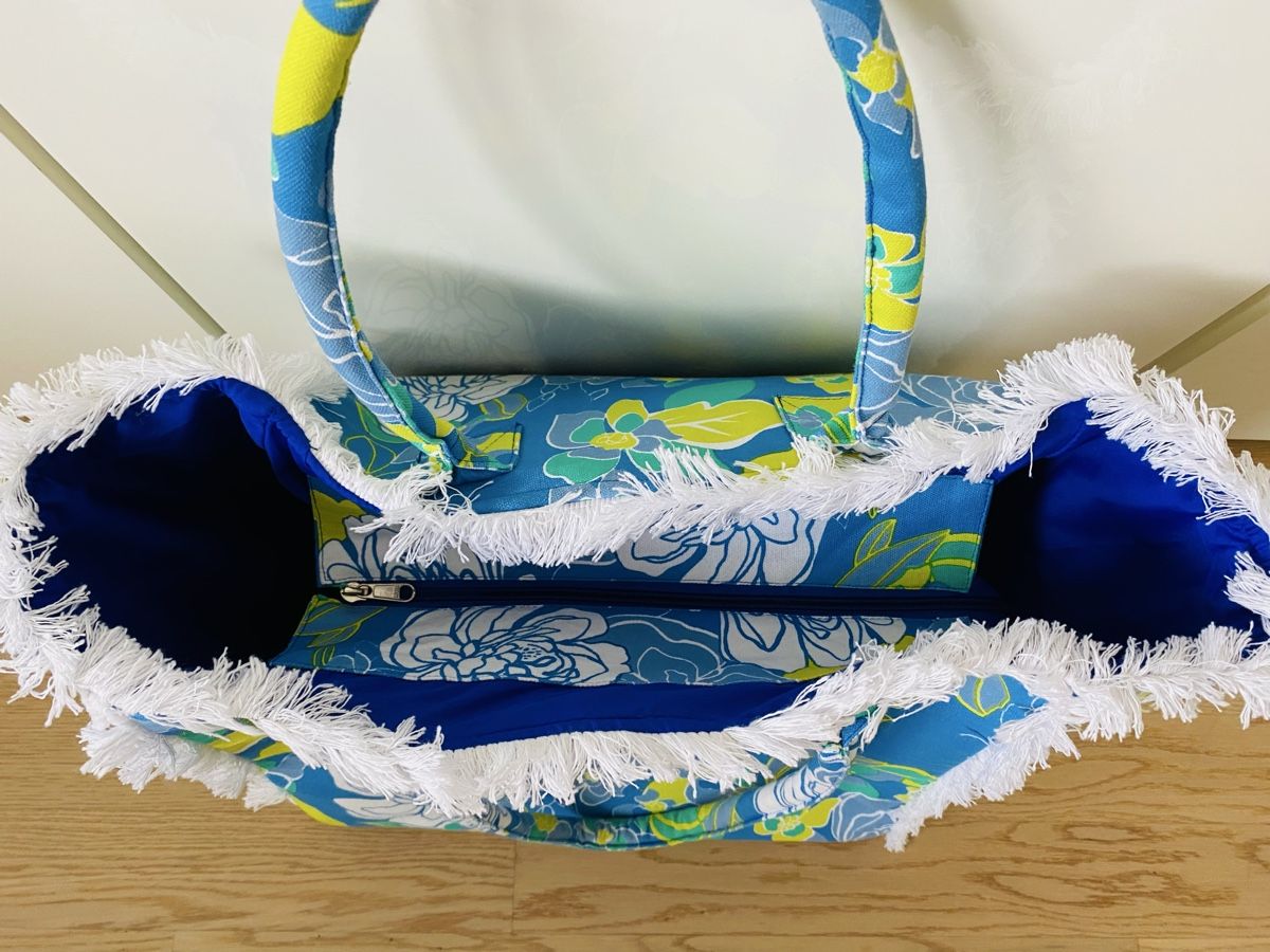 Borse da donna: Schöne VERDE Tasche Blumen FAST NEU! – Usato da Malters venduto da Kuettel1 1