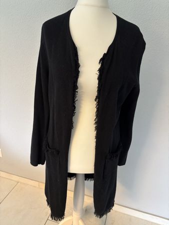 Schwarze Strickjacke von Magnus, Grösse 38