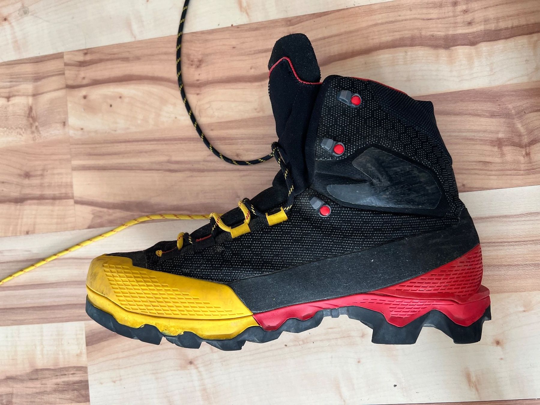 La Sportiva Chaussures hommes: La Sportiva Aequilibrium ST GTX – Neuf (Voir description) à Biberen par mat_kx8m 3