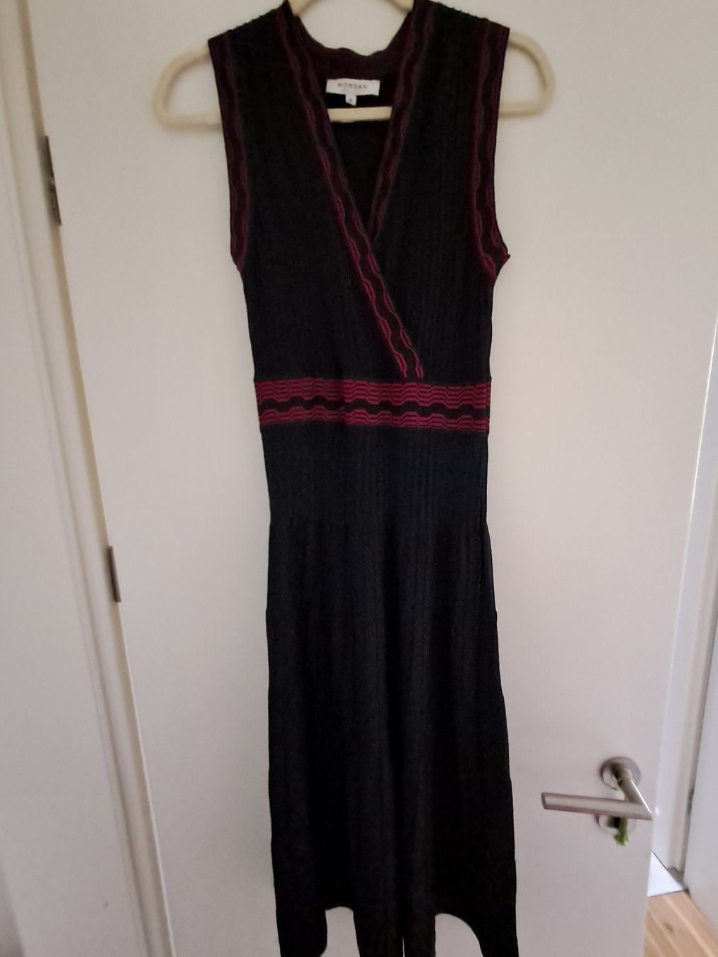 Morgan Vestiti: Robe Morgan noire et rose taille M – Usato da Aubonne venduto da erinrose