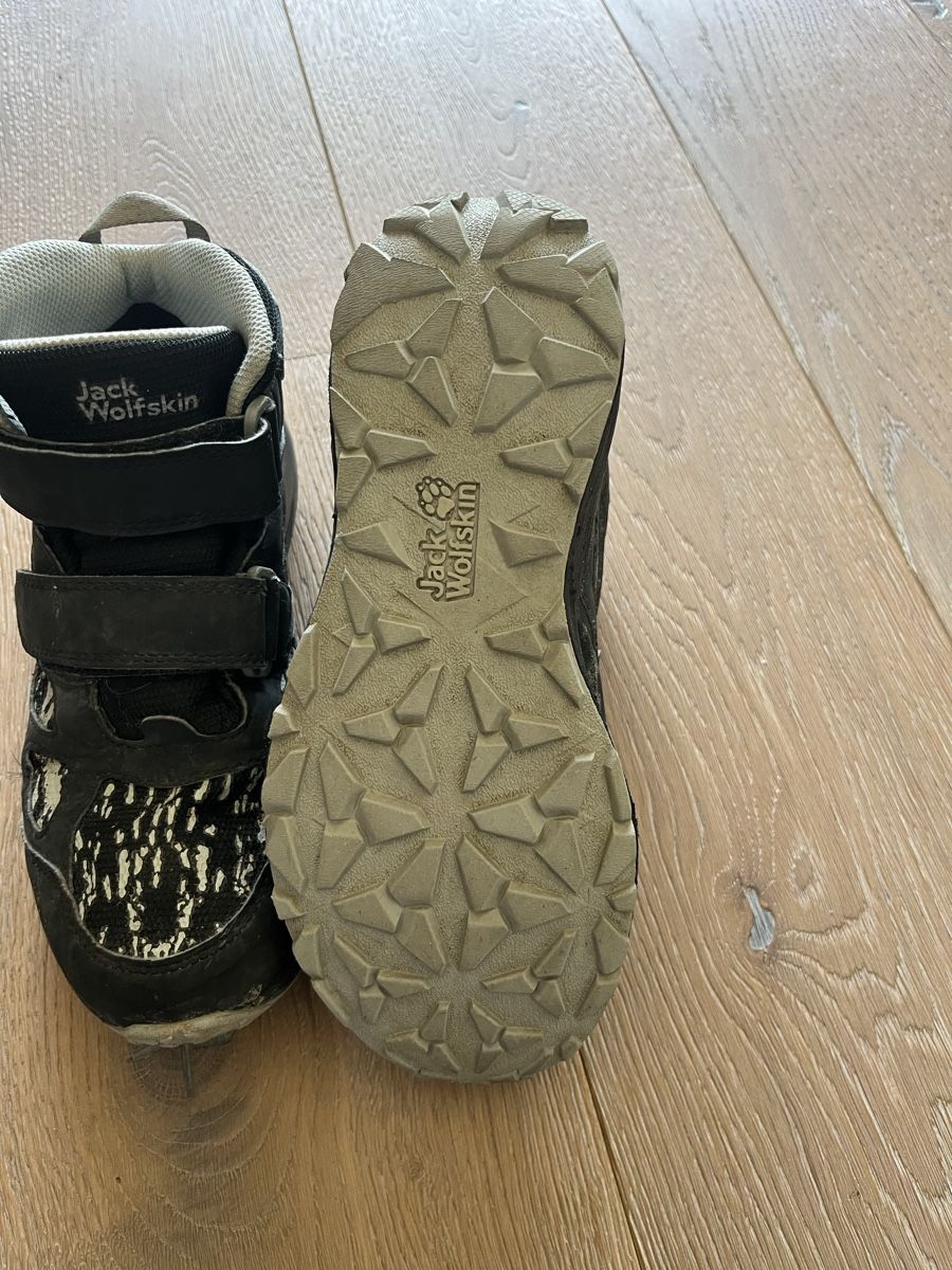 Jack Wolfskin Scarpe per ragazzi: Wanderschuhe Jack Wolfskin Grösse 36 – Usato da Aarburg venduto da cha_6t8j 3