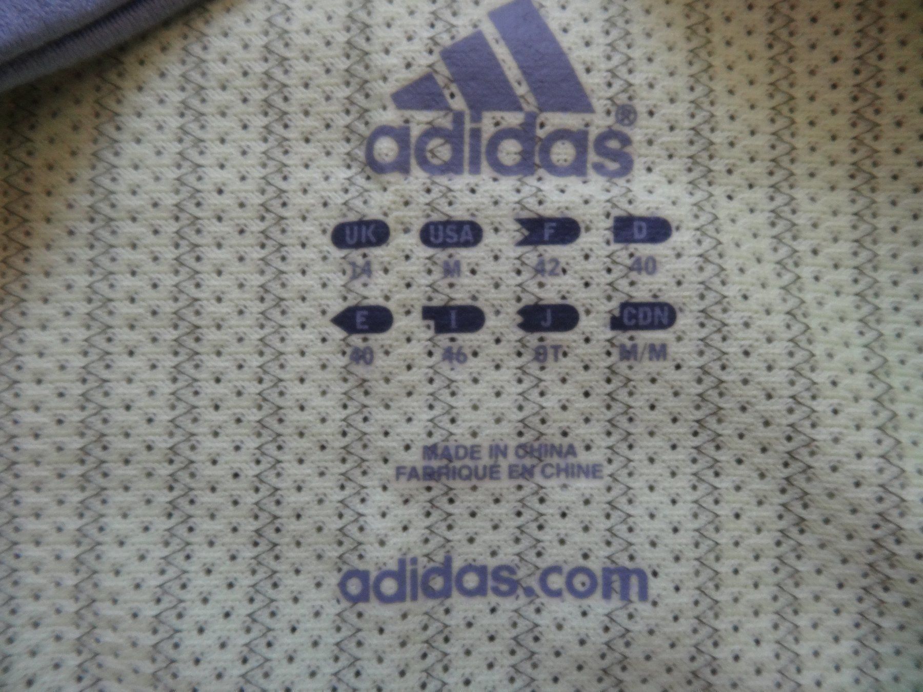 Adidas T-shirt: ADIDAS Shirt Gr M – Nuovo (secondo la descrizione) da Rekingen AG venduto da Barmaleus 3