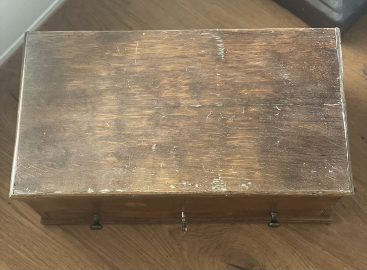 Cassapanche: Antike, kleine Truhe – Usato da Schaffhausen venduto da marakesch41 4