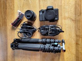Canon EOS M50 mit Objektiv 15-45mm + Stativ in Top Zustand!