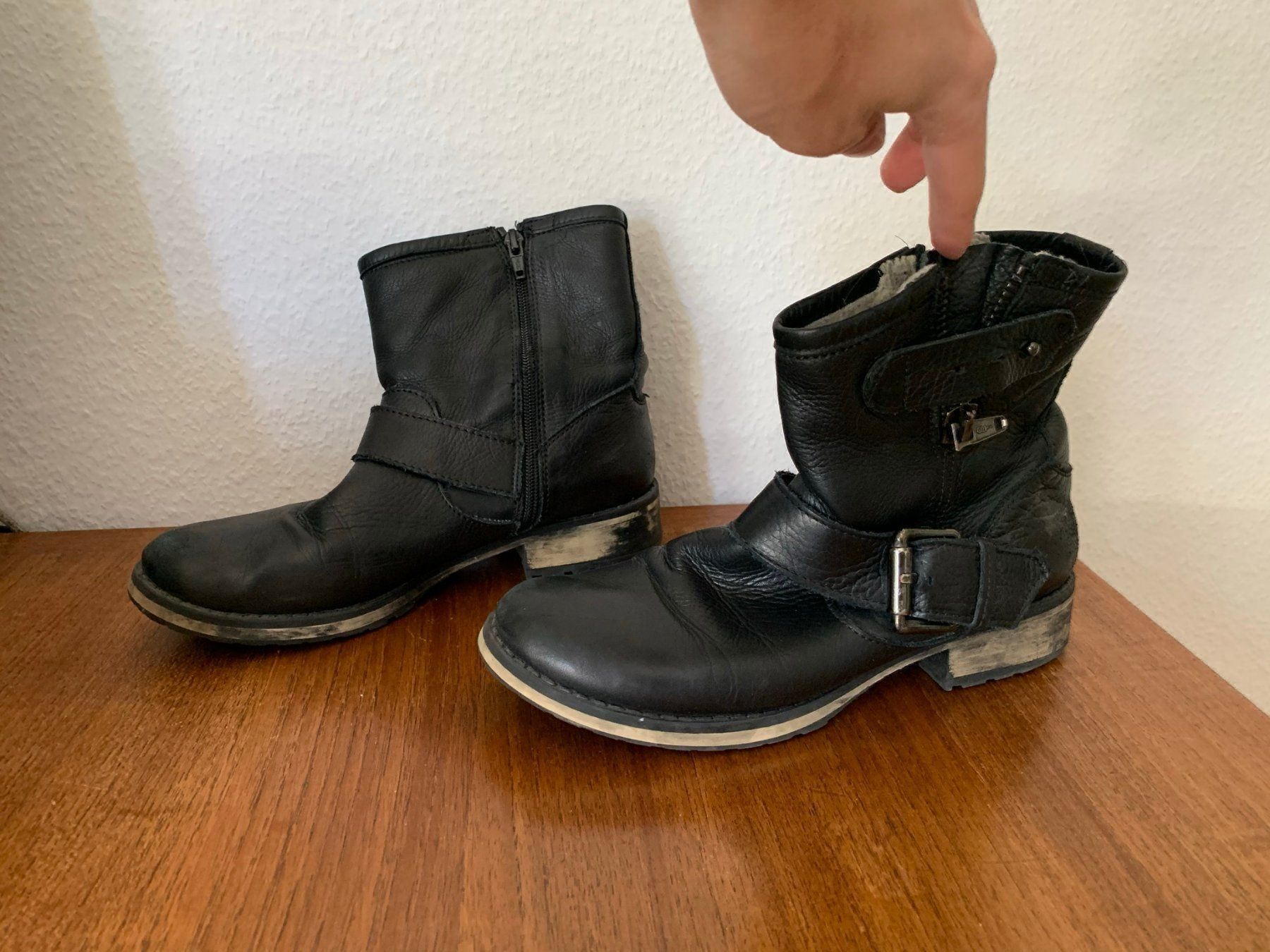 Dune London Chaussures femmes: DUNE - Stiefelette schwarz 39 – D'occasion à Zürich par Diazaio