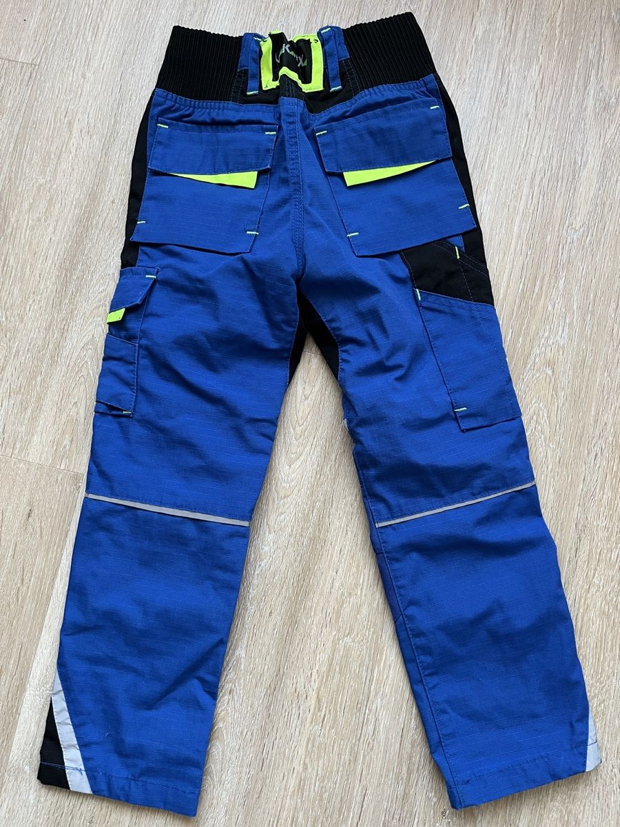 Pantaloni: tolle Arbeitshose Gr. 110-128 – Usato da Sulz AG venduto da Zissi31324 1