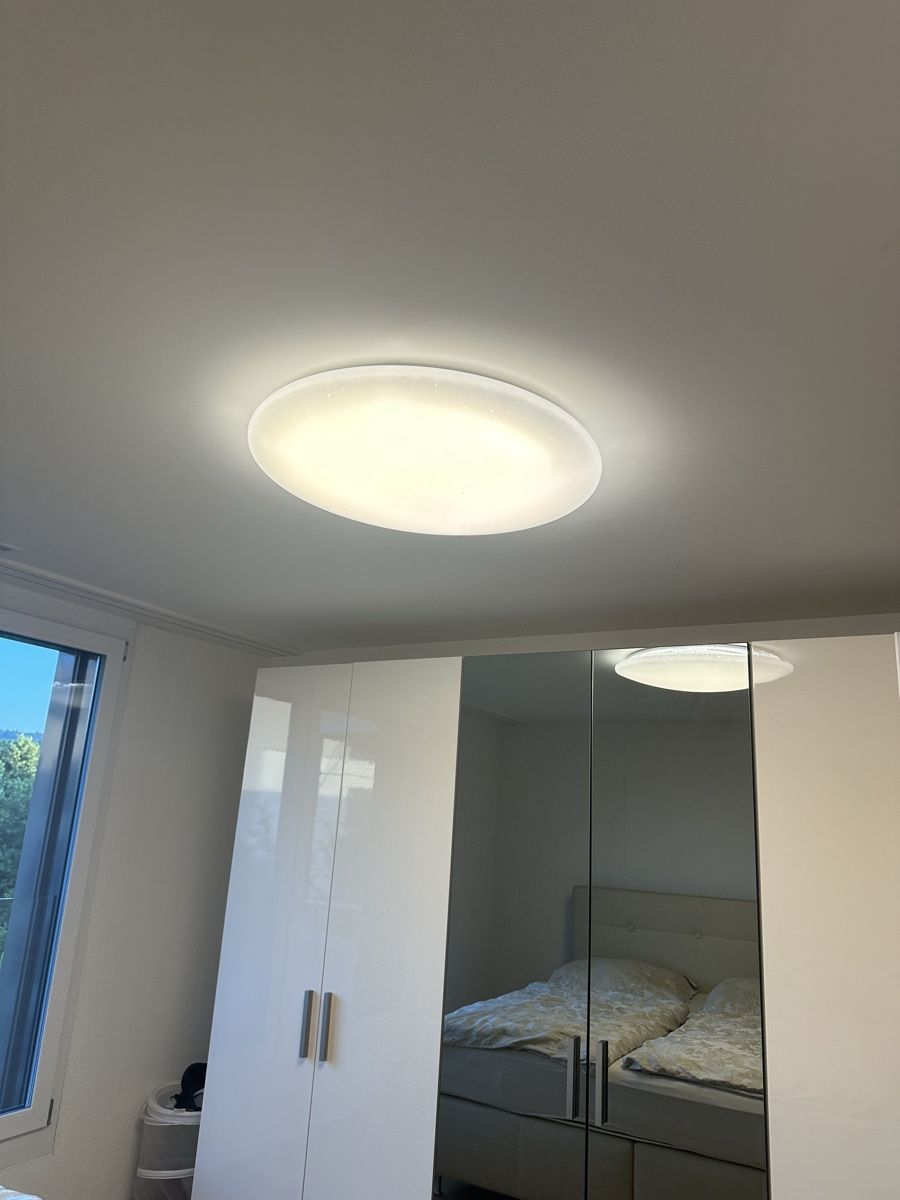 Lustres & lampes de plafonds: LED-Deckenleuchte dimmbar mit Sternen-Effekt – D'occasion à Winterthur par dia_gtq2 2