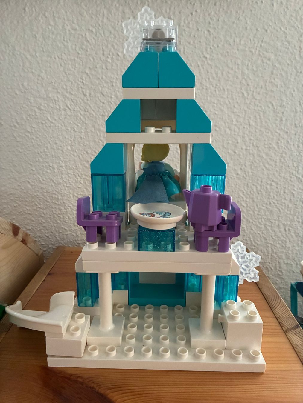 Lego Giocattoli: LEGO Duplo Disney Elsas Eispalast – Usato da Dietikon venduto da mz_x 1