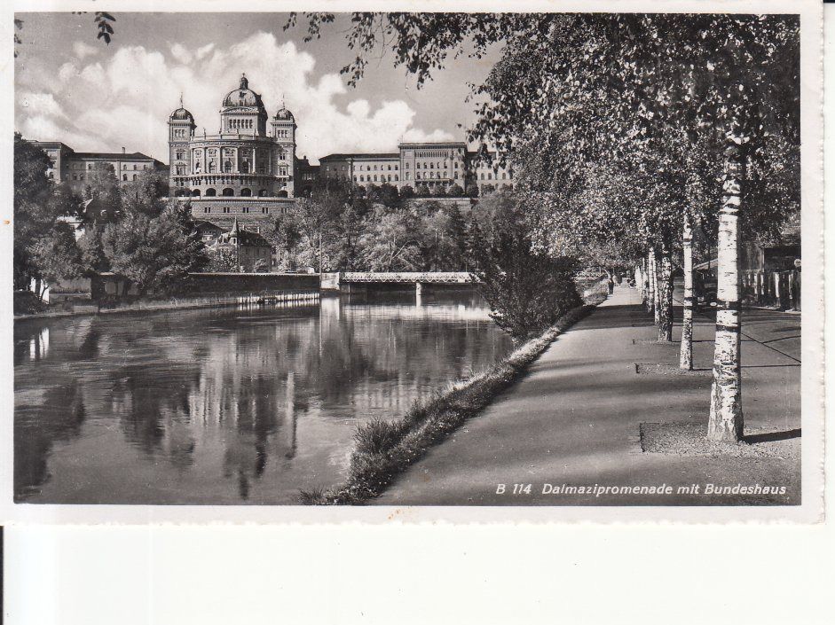 Cartoline postali: Bern ca. 1940, ST Bern Kaserne – Usato da Bürglen TG venduto da StampGraf