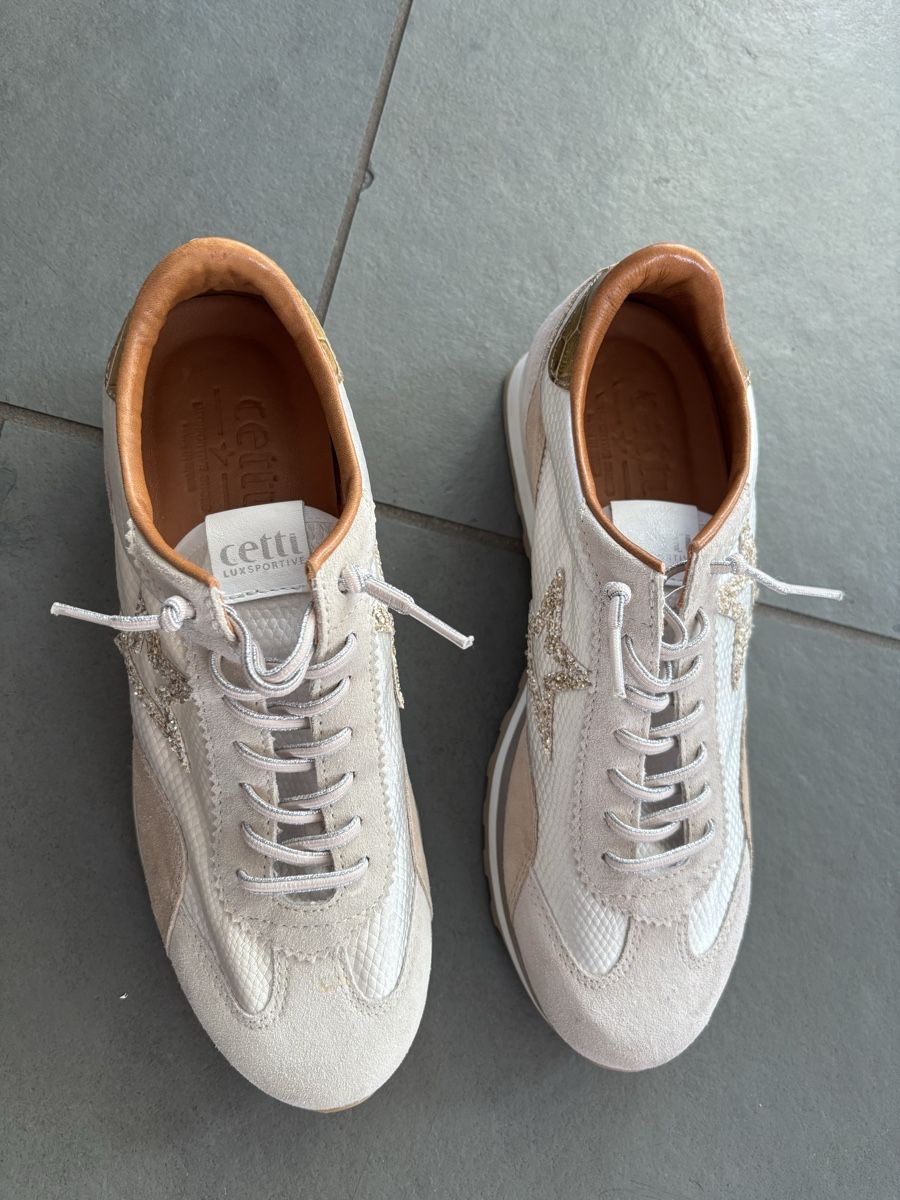 Damenschuhe: Damen Sneaker Cetti beige-weiss – Gebraucht aus Münsingen von Richigen