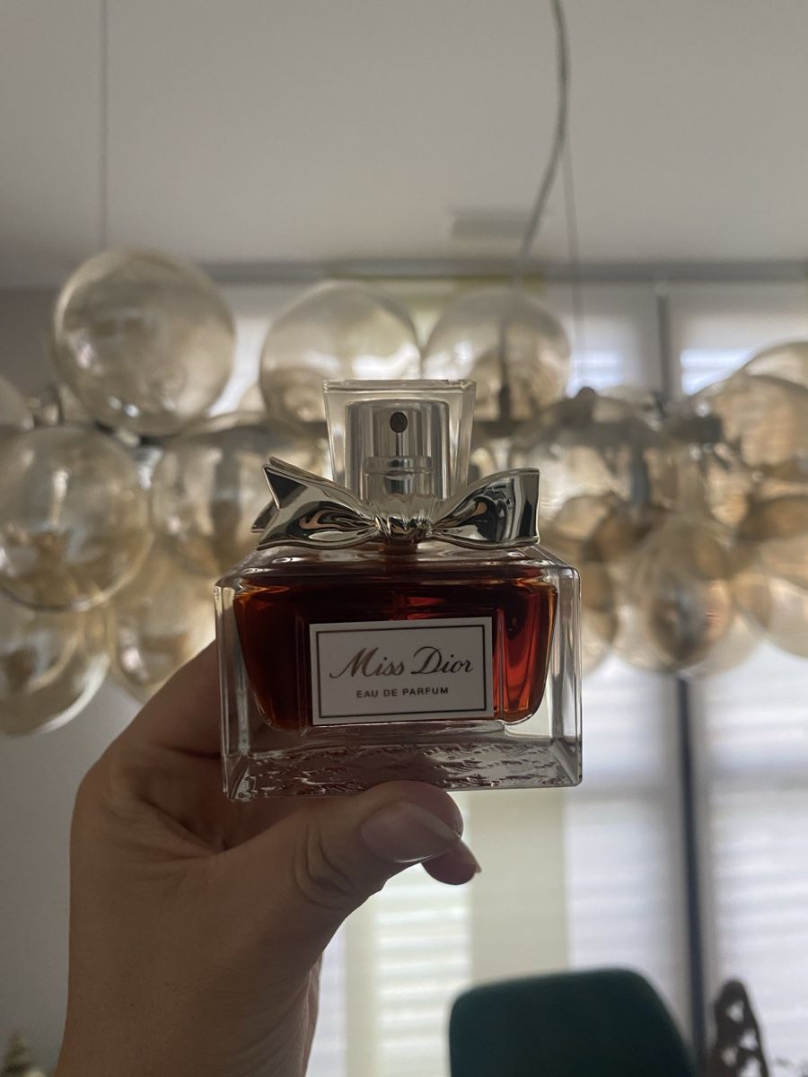 Dior Parfums & Eau de Toilette: Miss Dior Eau de Parfum – D'occasion à Oberlunkhofen par stefaniesofia_ 1