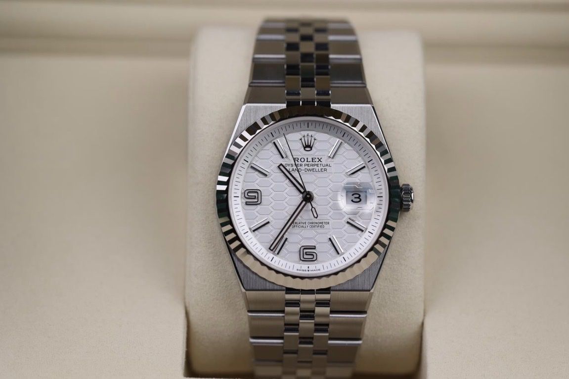 Rolex Uhren: Rolex Land-Dweller 36 – Neu und originalverpackt aus Luzern von Monkey23 1