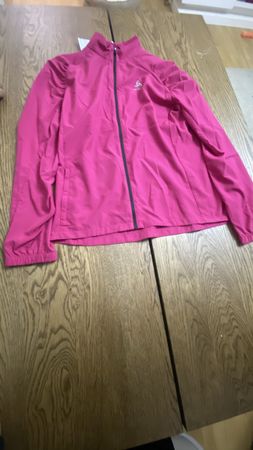 Odlo Laufjacke FW1516, Größe XL, Rosa, Leichtgewicht!