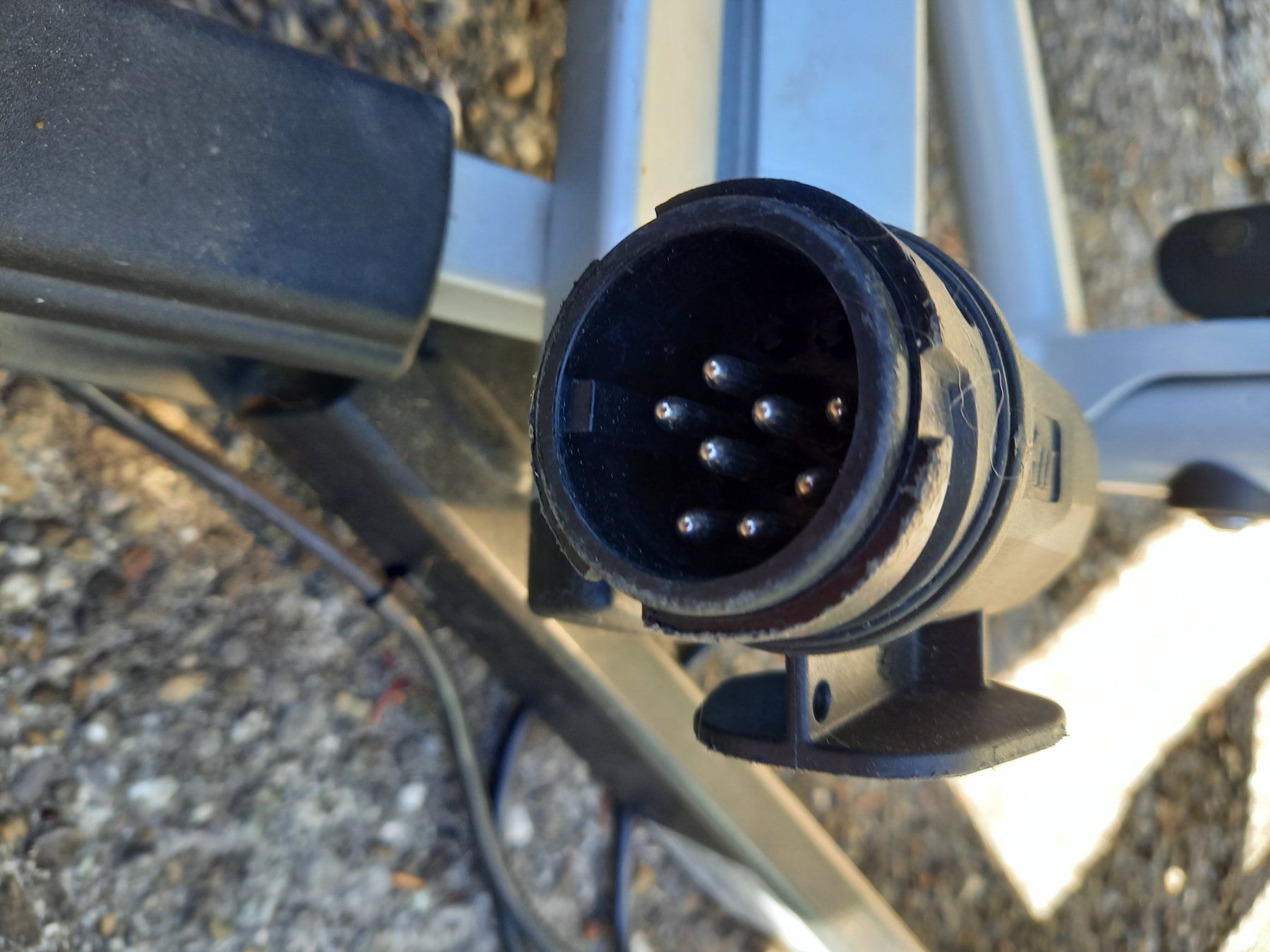 Atera Dachträger: Fahrradträger Atera – Gebraucht aus Biglen von BrockenhausGruenspan 3