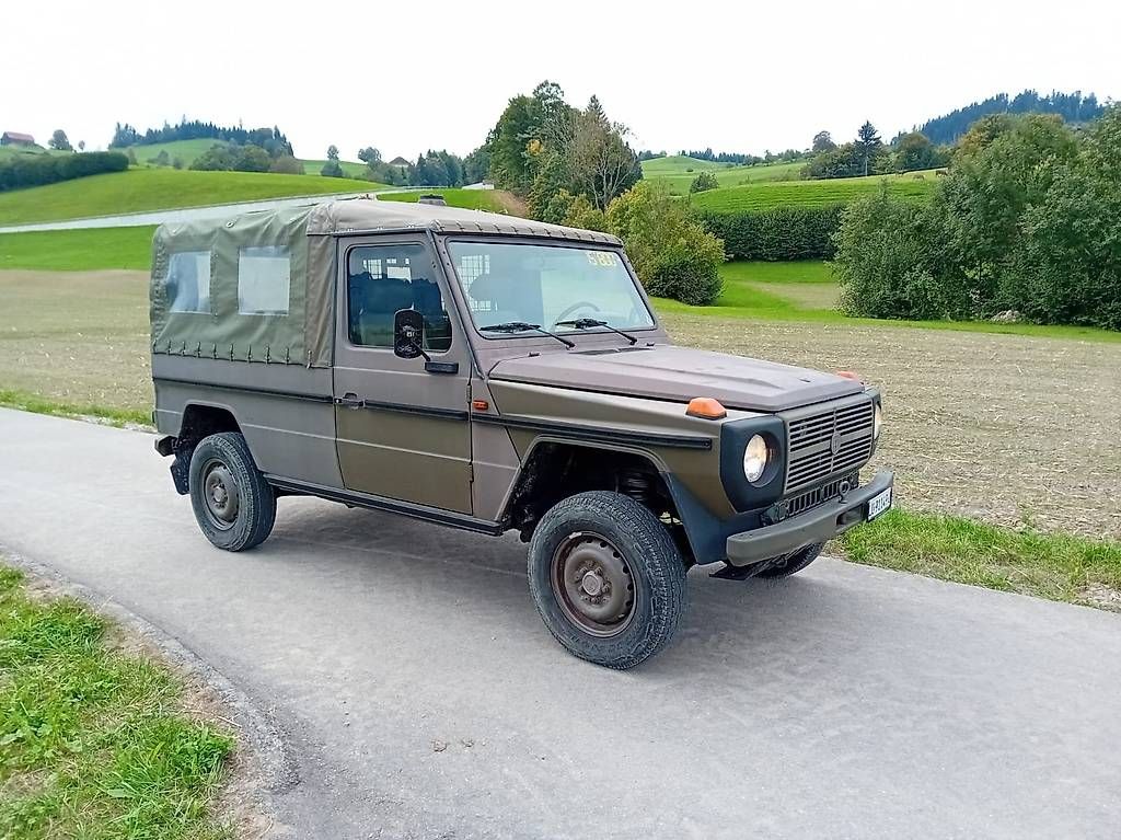 Puch Autos: Puch 230 GE – Gebraucht aus Daiwil von Huegli_Automobile 1