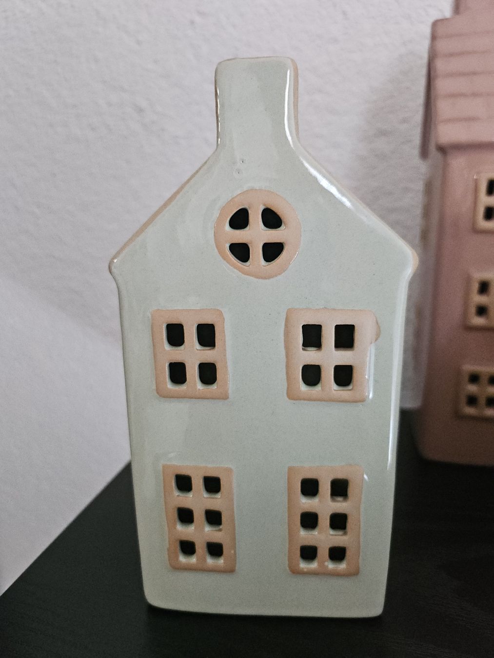 Tutte le decorazioni: Haus Set aus Keramik mit Beleuchtung – Usato da Rafz venduto da Domimir 2