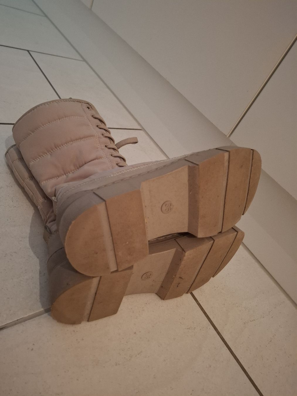 Scarpe per ragazze: Bottes hautes beige t.36 – Usato da givisiez venduto da odilev 2
